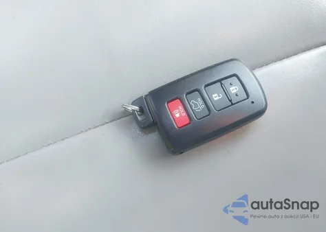 2015 Toyota Highlander Xle V6 from USA, damaged, VIN 5TDKKRFH9FS073829